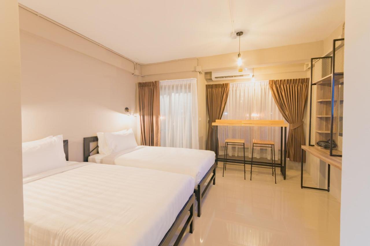 Life Is Goood Aparthotel Jomtien Beach Exterior photo