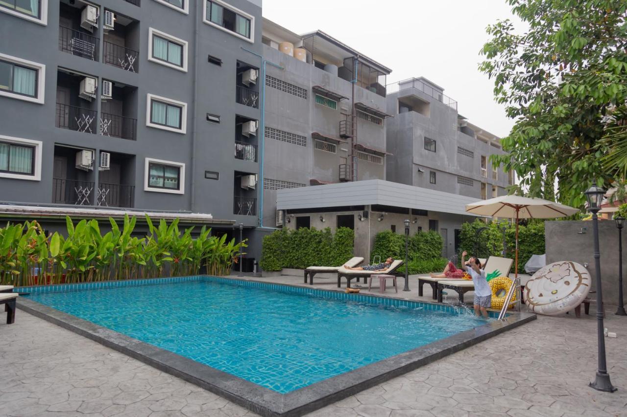Life Is Goood Aparthotel Jomtien Beach Exterior photo